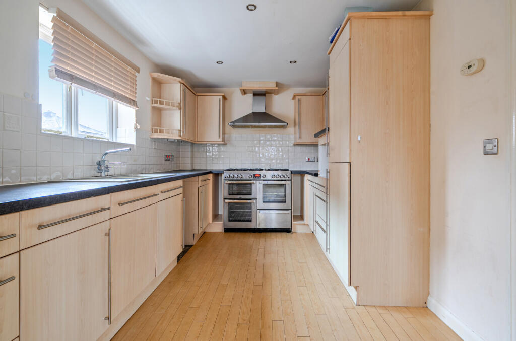 1393565-1-69415da...