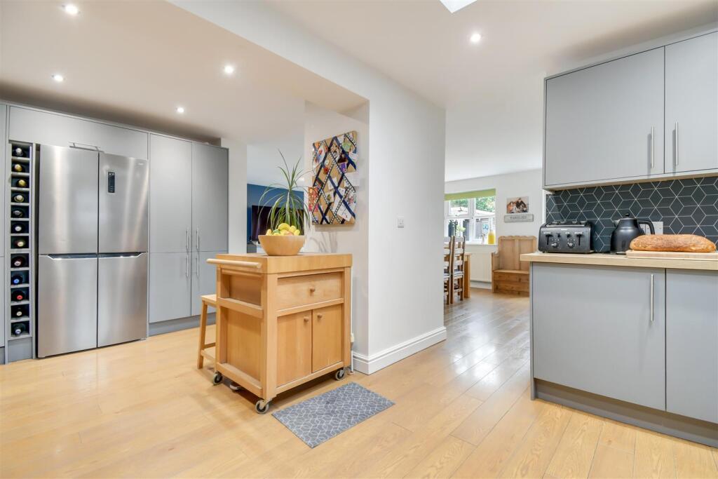 Kitchen day room