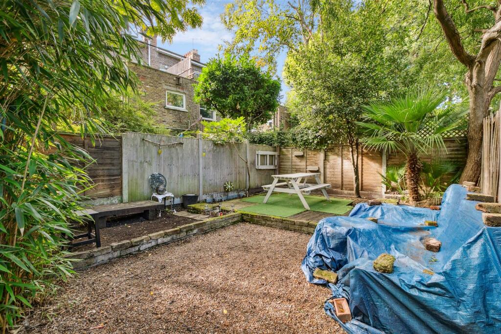 Askew Road, W12 - FOR SALE