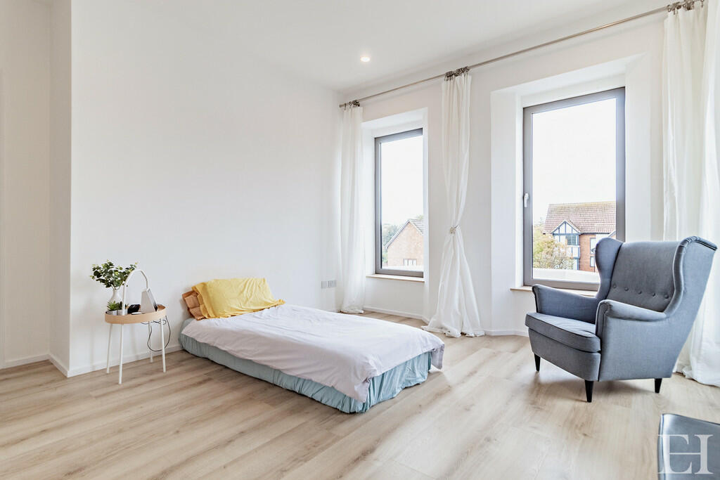 8623234-interiorW...
