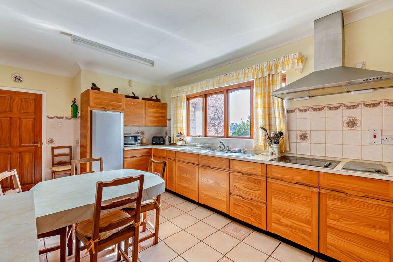 Kitchen Breakfast Room