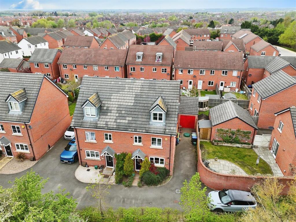 b2364369-7-4680-8CA2-C0B7E9080E11-2279-000001811B1