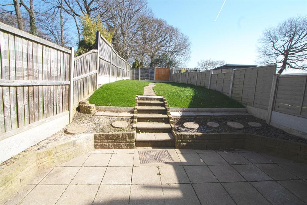 PATIO.jpg