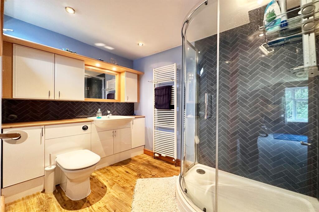 En-Suite Shower Room