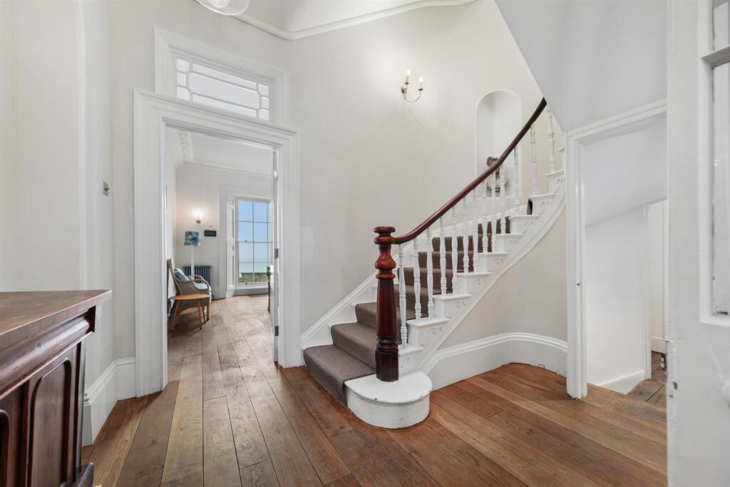 St Catherines House Tenby -2.jpg