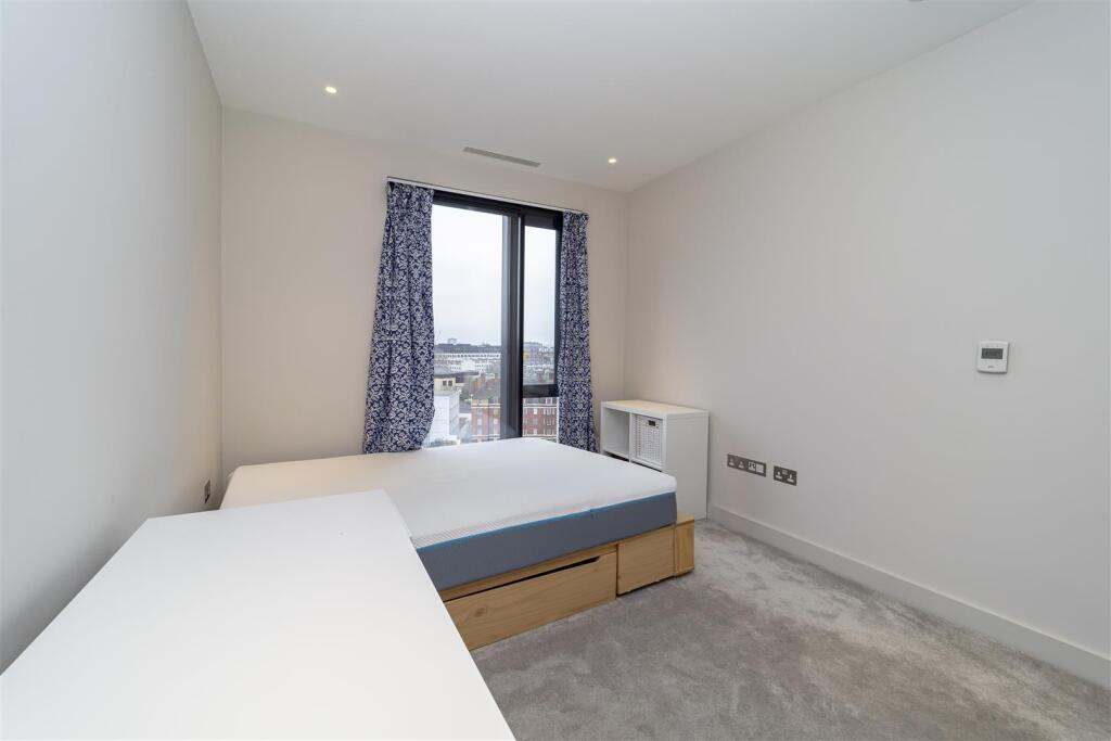 Bedroom         .jpg