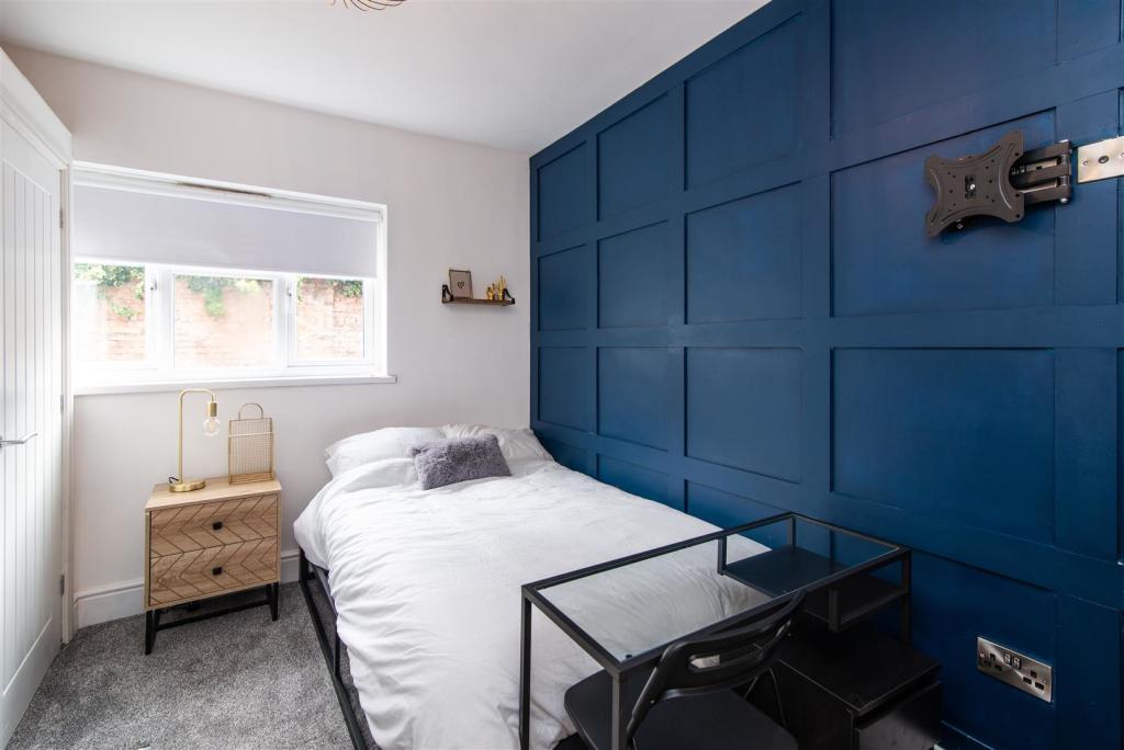 Room 2-43.jpg