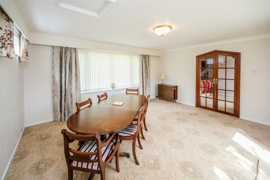 RECEPTION ROOM/GF BEDROOM