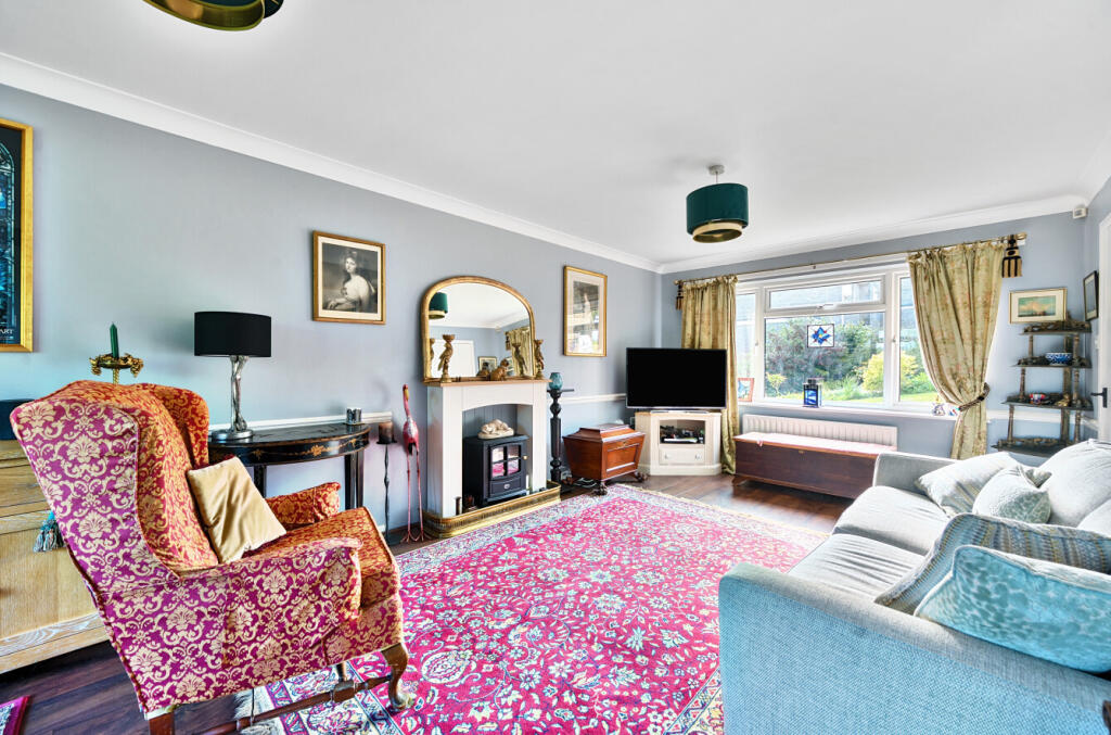 5-6819cbca872d2-1...