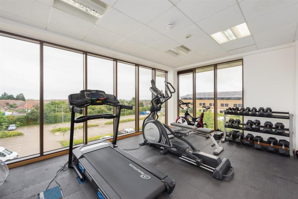 Oystergate Apartments, Wraik Hill