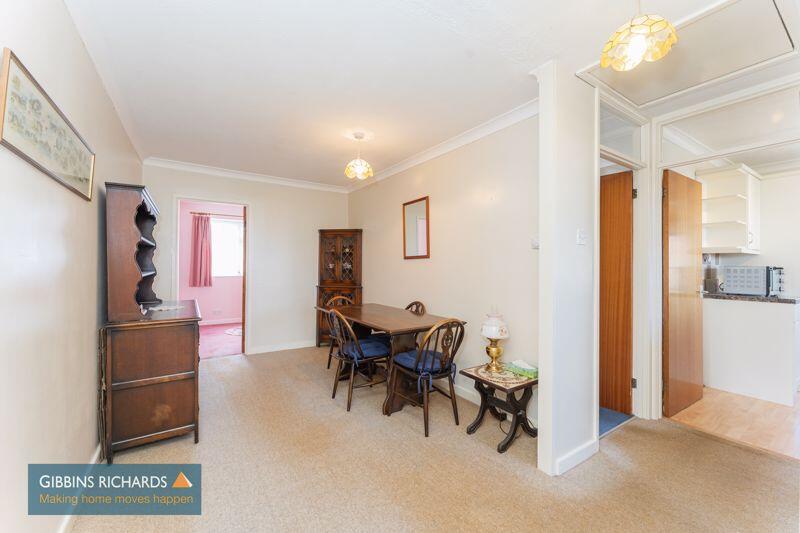 Entrance Hall/Dining Room