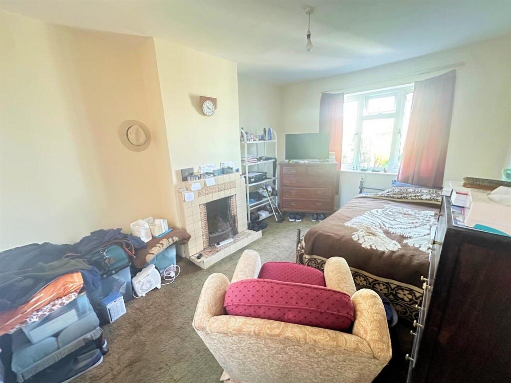 Sitting room.jpg
