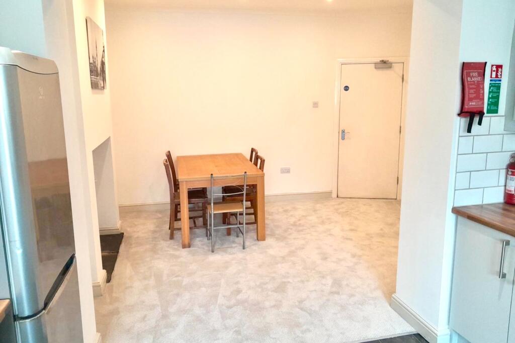 16 Peter Street, Carlisle, CA3 8QP