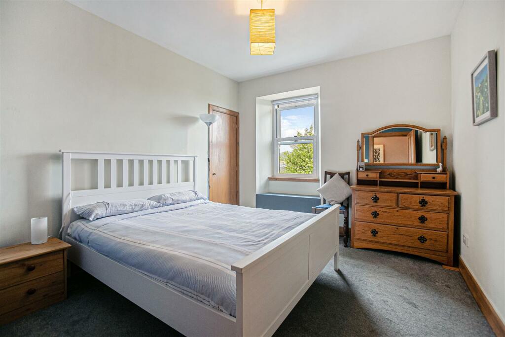 DX7A2504-HDR.jpg