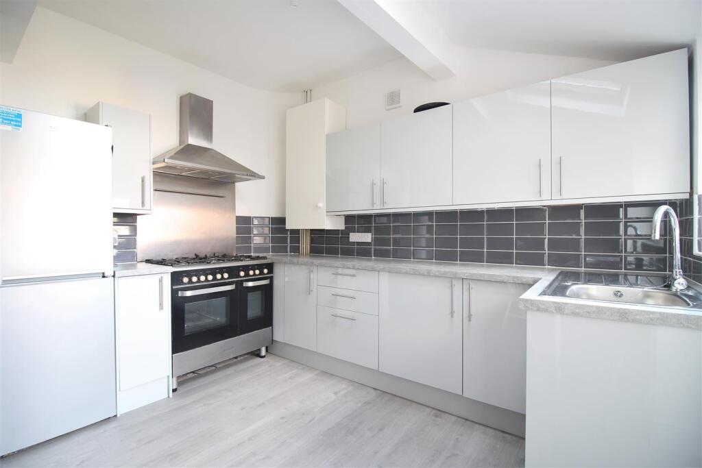 Kitchen 1 314.jpg
