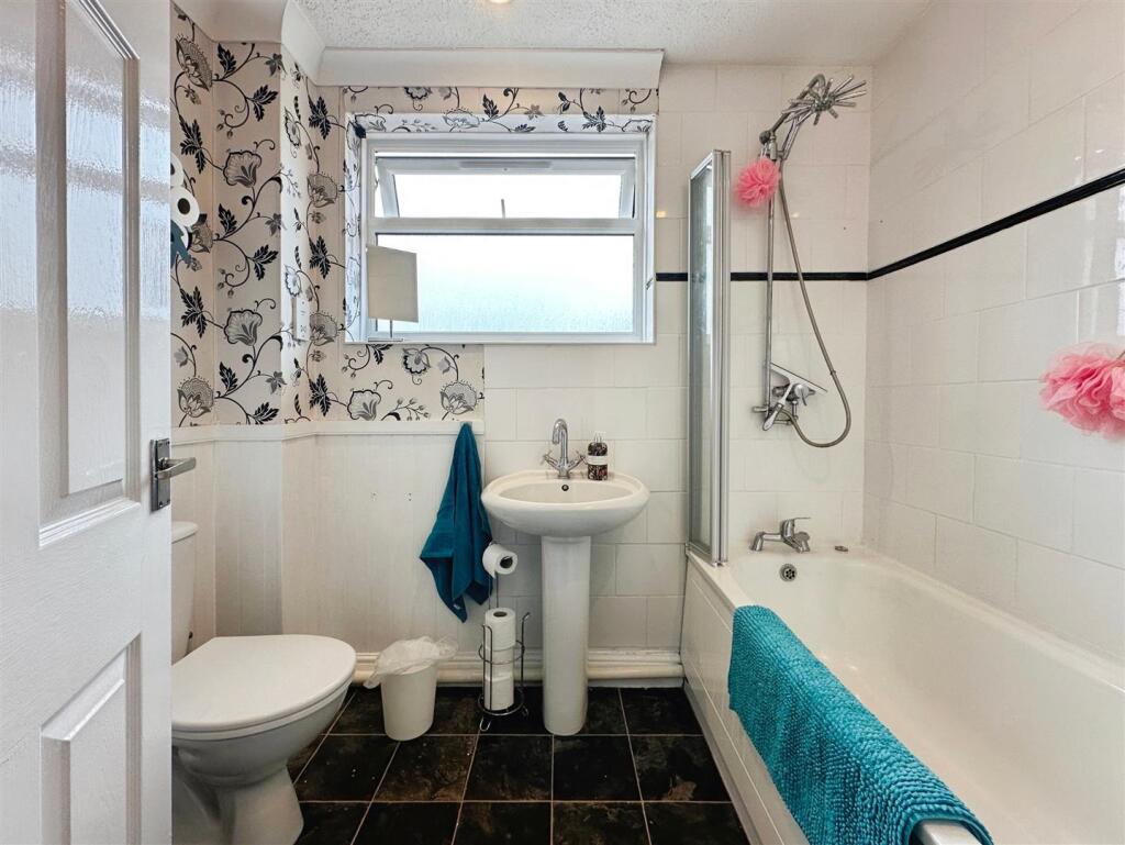 7930579e--413C-A791-ED7BDF05130E-53476-000011FA10B