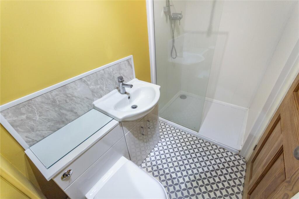 Family Showerroom