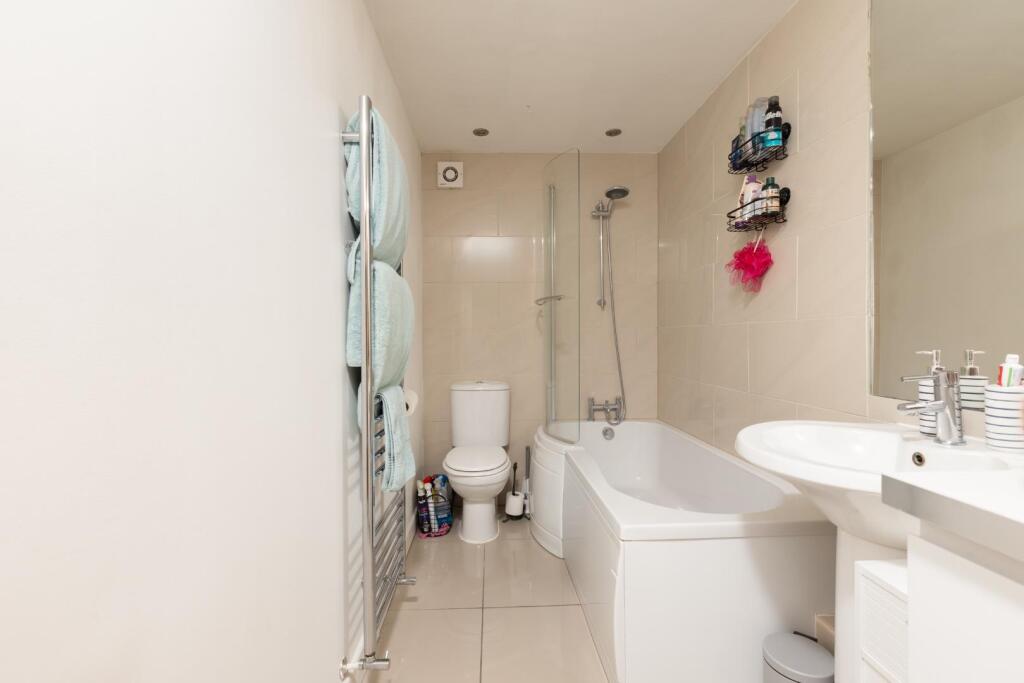 Flat 1, 17 Sydenham Hill, BS6-4.jpg