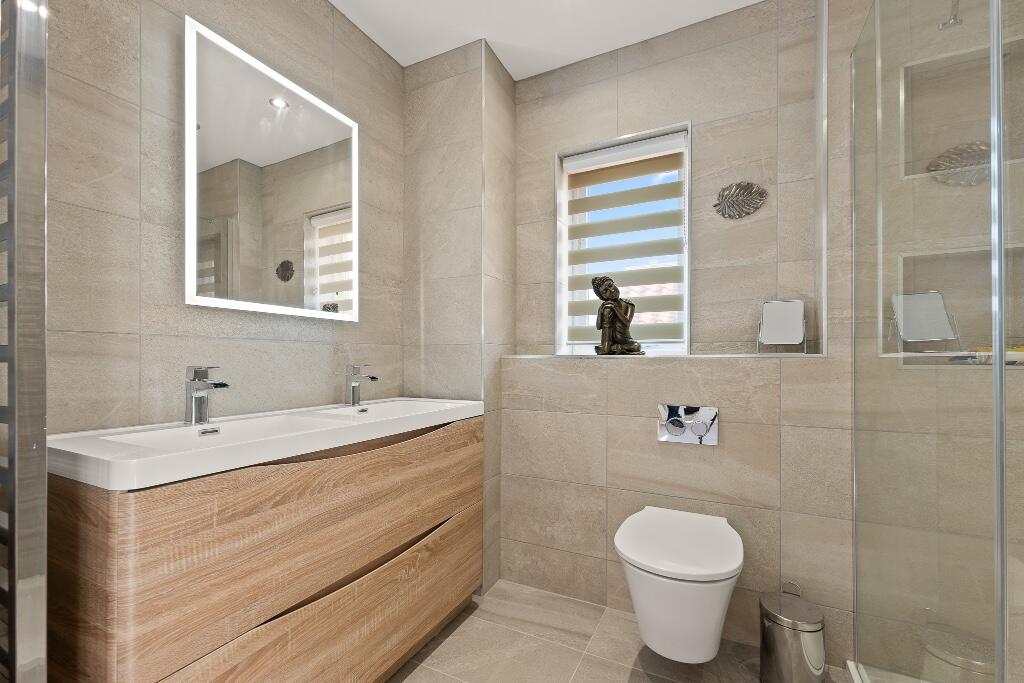 Ensuite