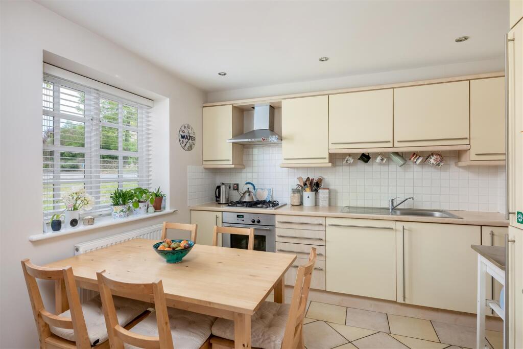 16b London Road-1614-3.jpg