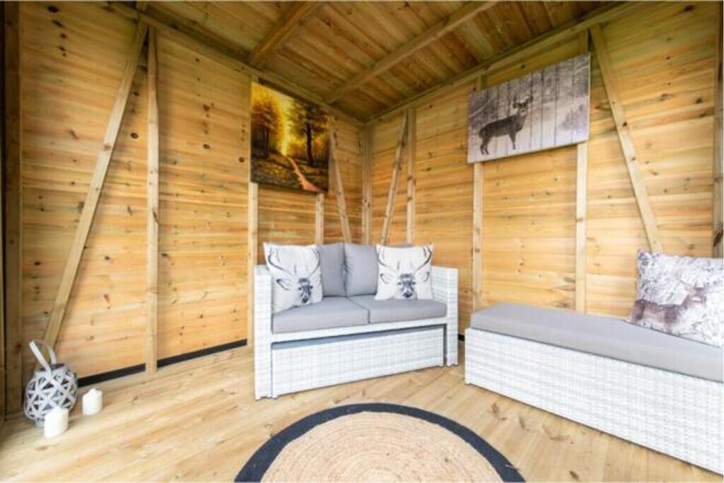 Summer House