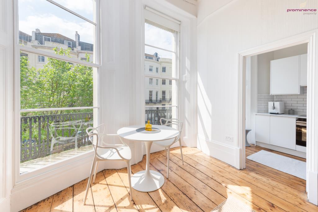 Brunswick Place-9_lge