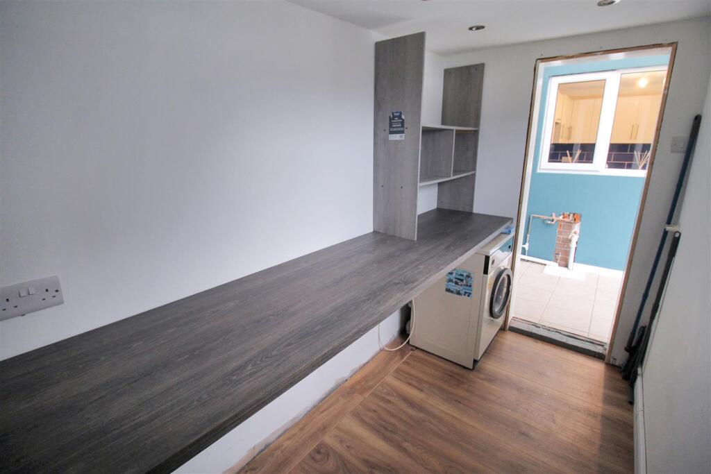 UTILITY ROOM