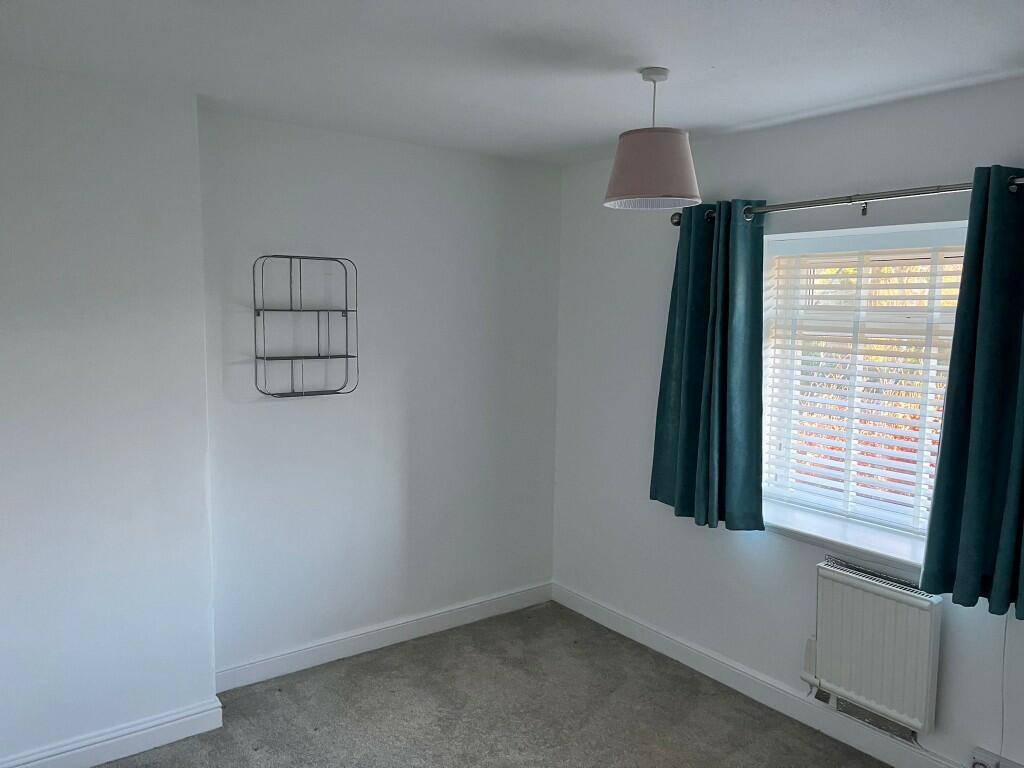 Back bedroom