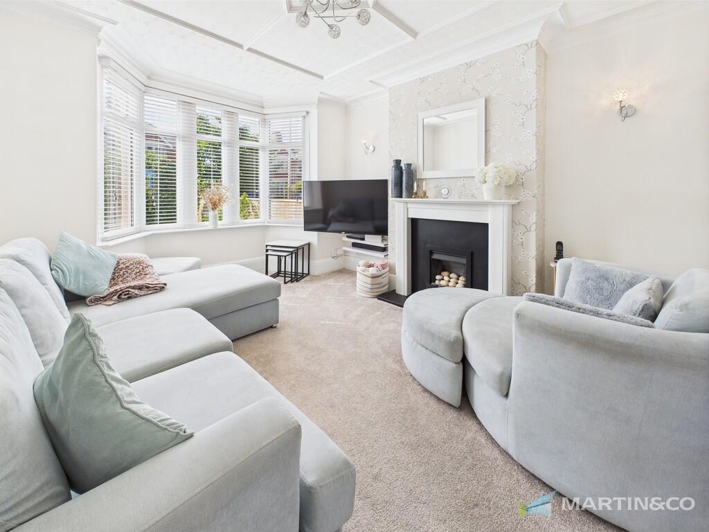 CAM02318G0-PR0441...