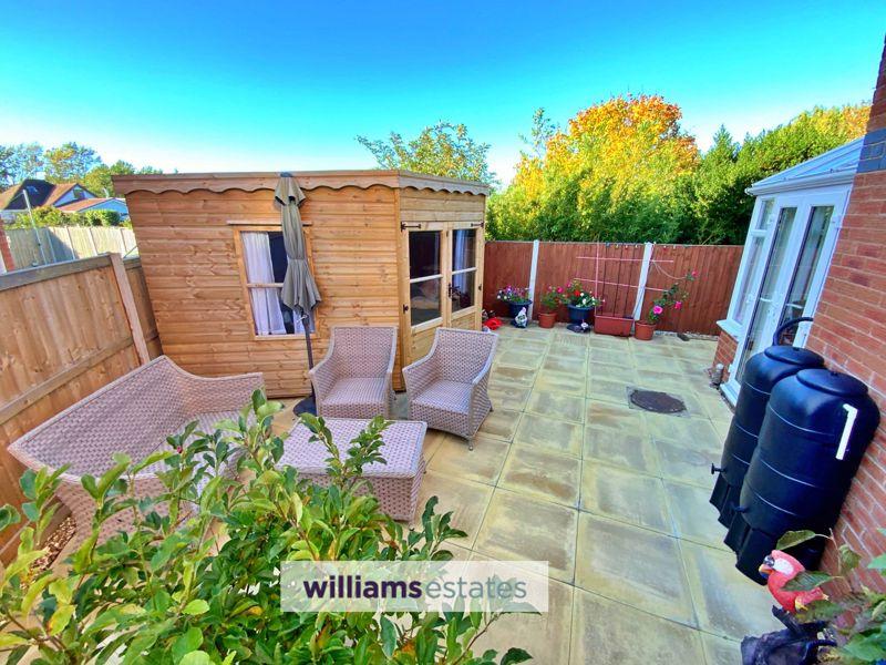 rear patio &amp; garden