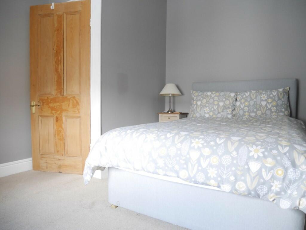 Second bedroom