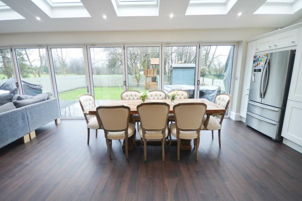 Open Plan Lounge/Kitchen/Diner