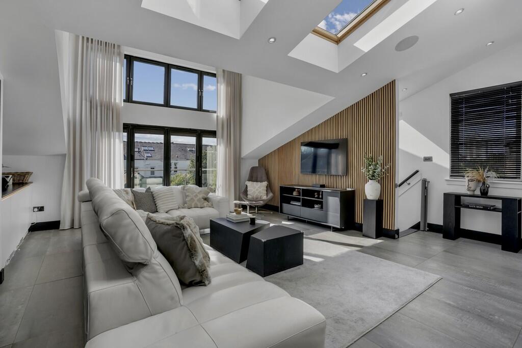 88 Mossgiel Road ...