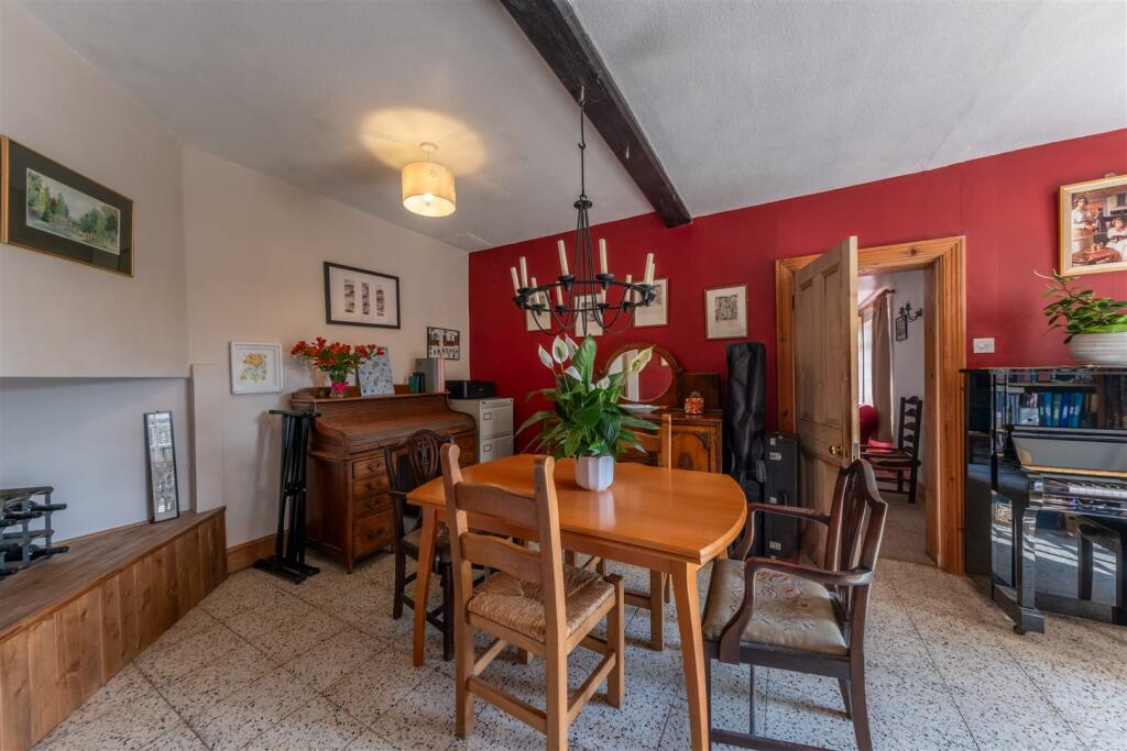 1 Manor Cottages-010.jpg