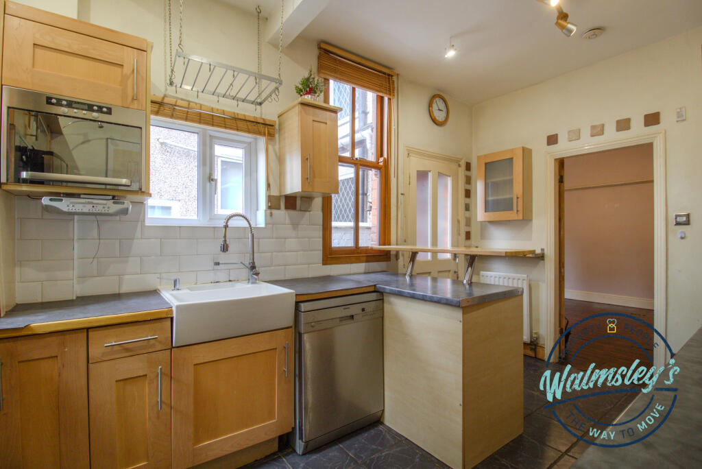 Kitchen breakfast room