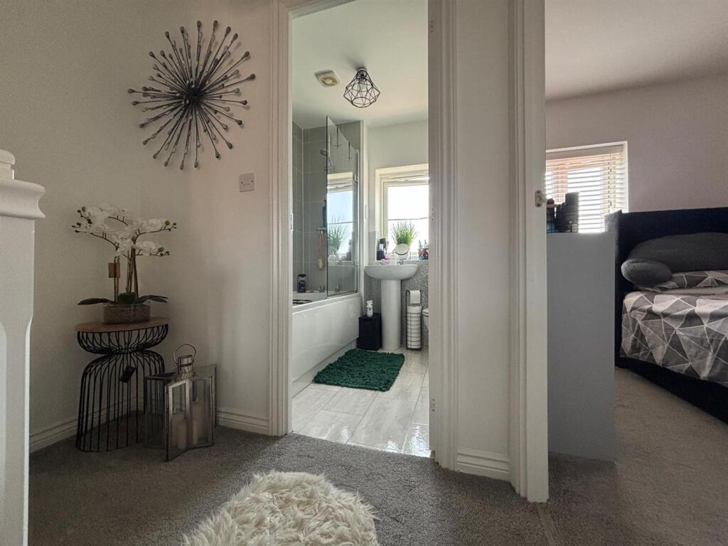 WhatsApp Image 2025-04-28 at 14.11.22_a2193d60.jpg