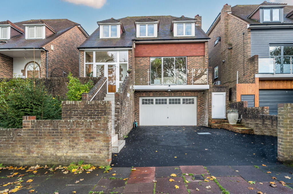 1374475-3-6904dd8...