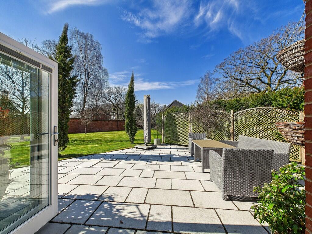 CAM04092G0-PR0044...