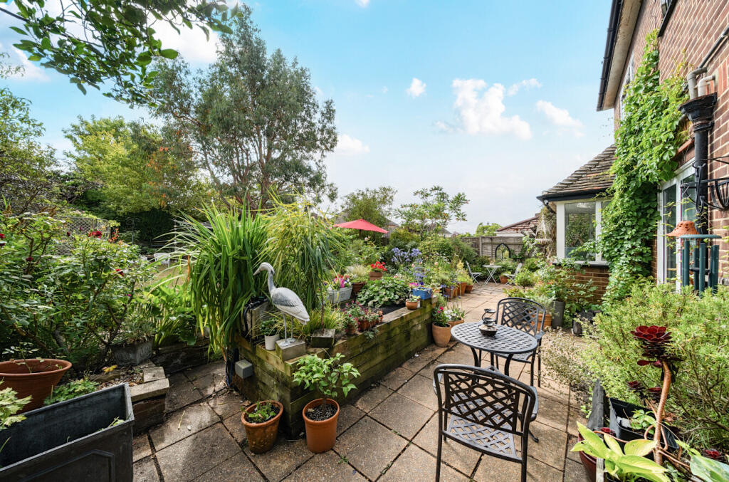 1328285-21-687e16...