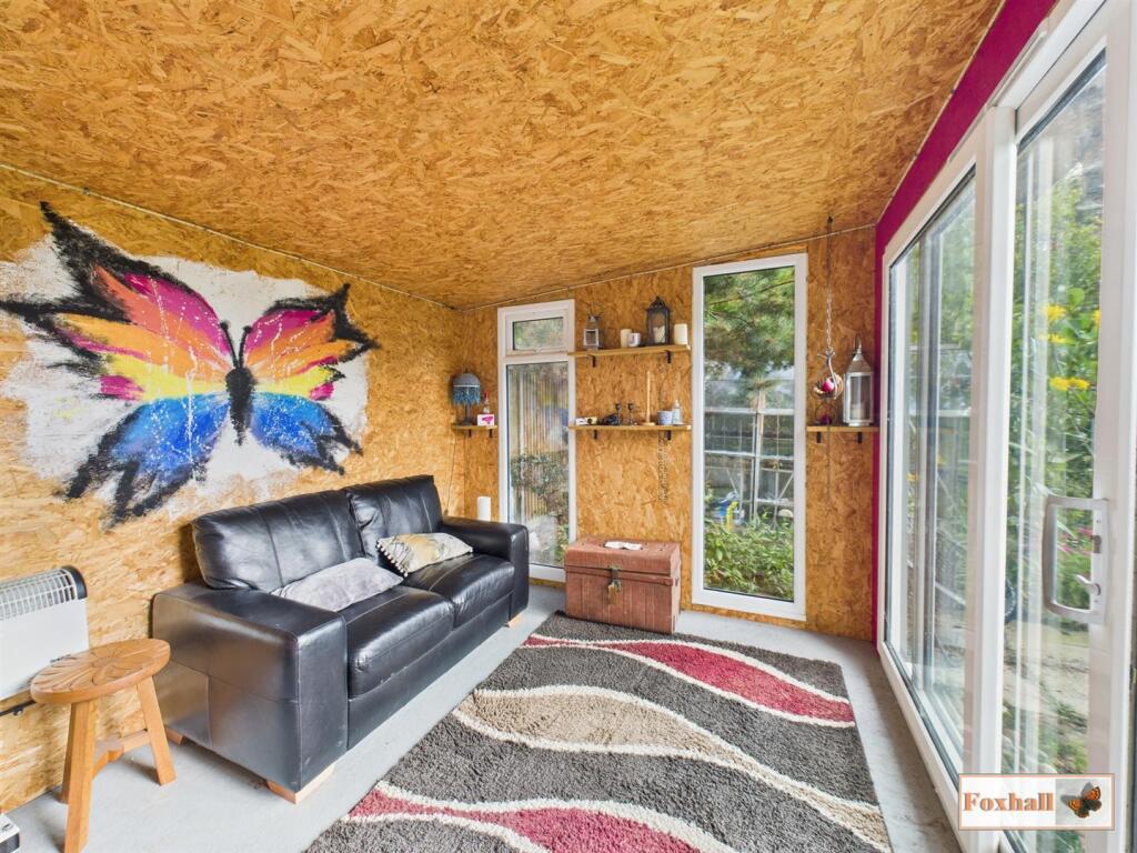 Summer House / Office