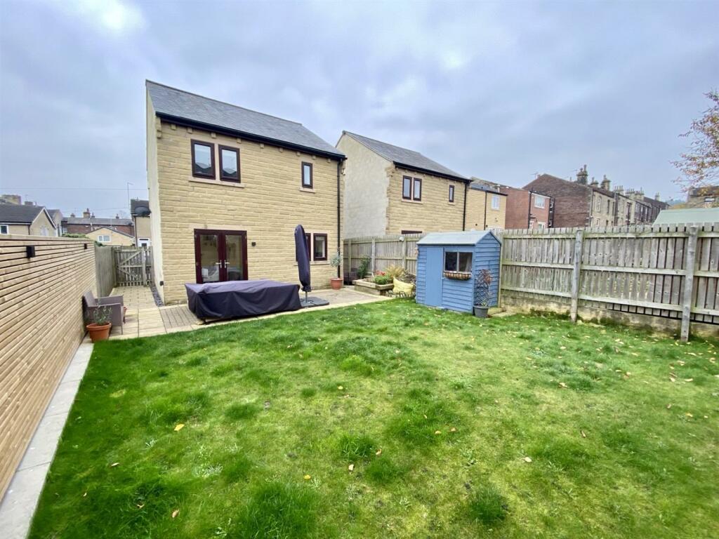 Bramleys Estate Agents - Johnson Street - Mirfield