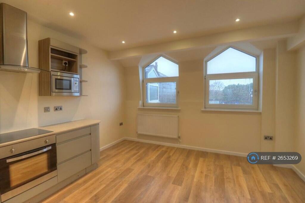 Open Plan Kitchen/ Living Area