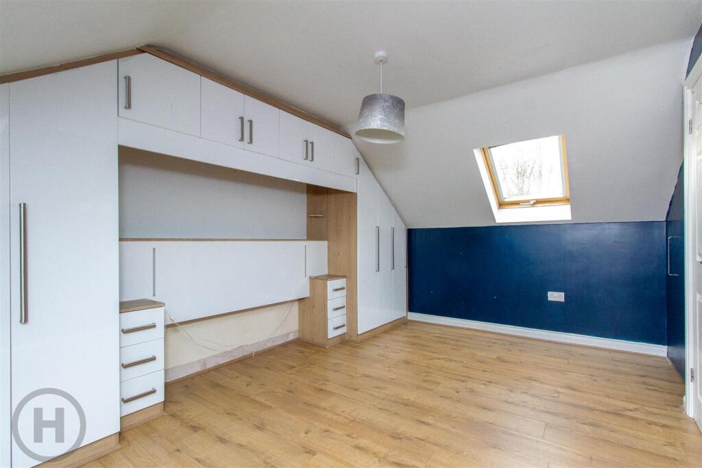 Loft Room.jpg