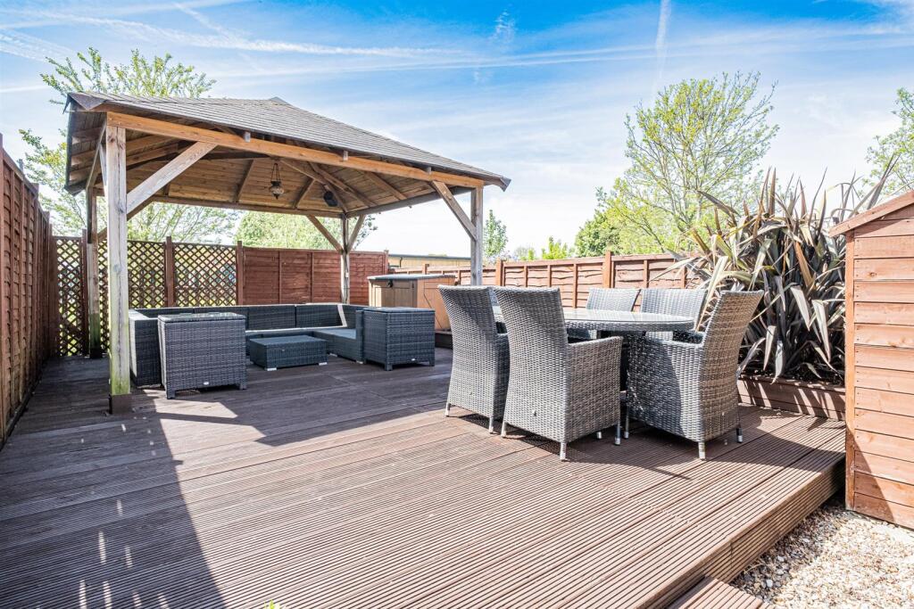 Feature Sun Terrace