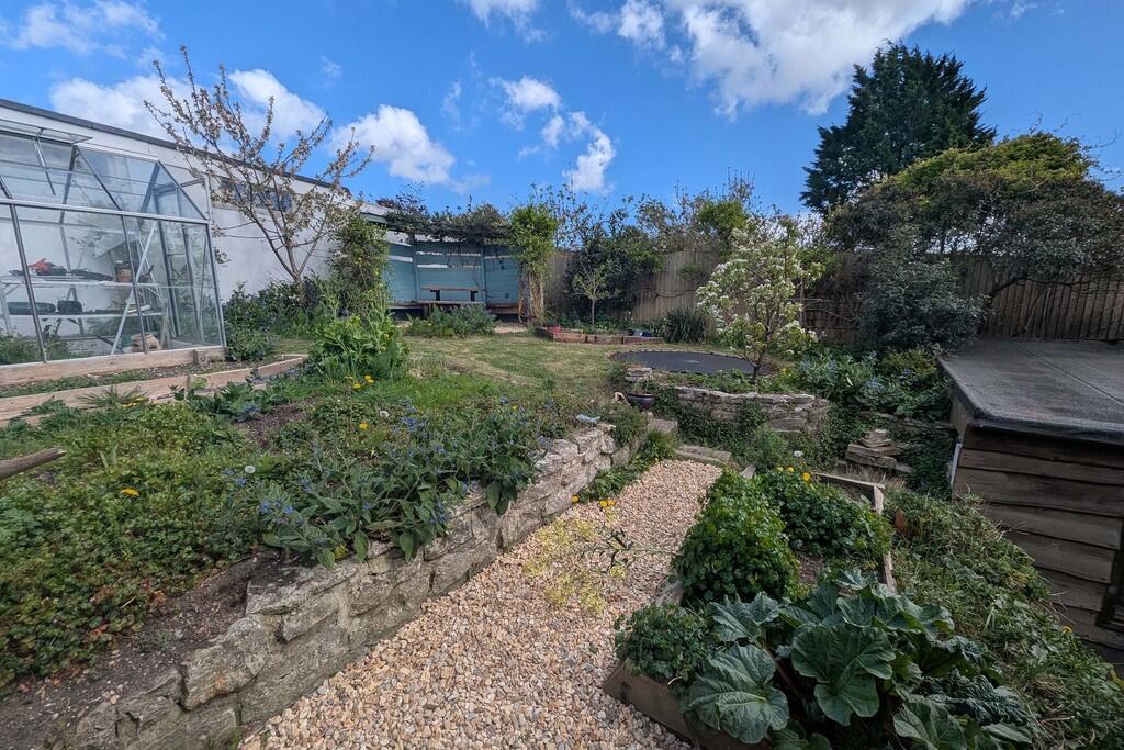 PXL_20250416_1327...