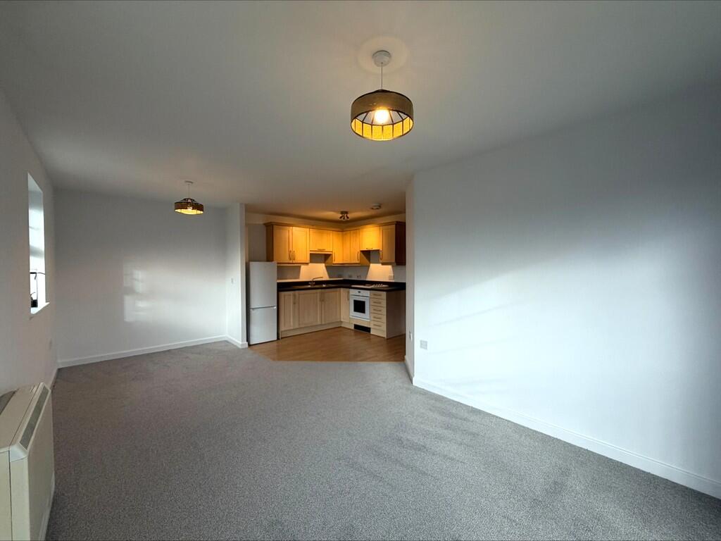 processed-E9F9F3F...