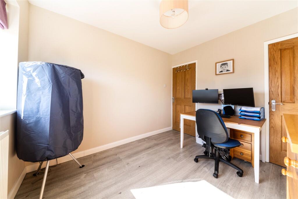 Bedroom/Study