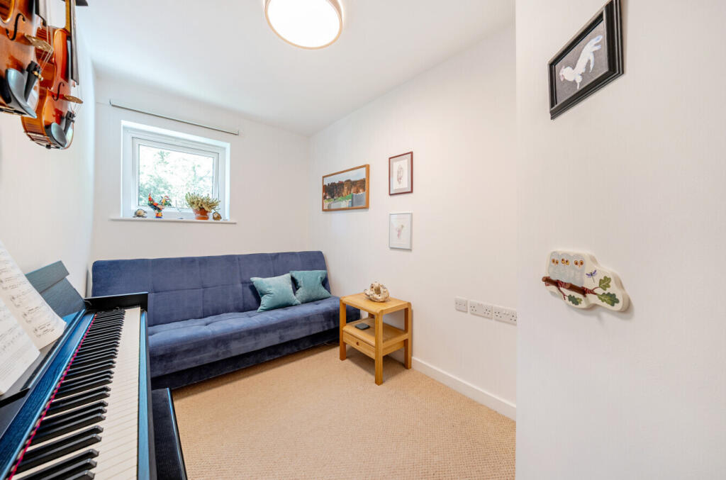 1320947-7-6870eaf...