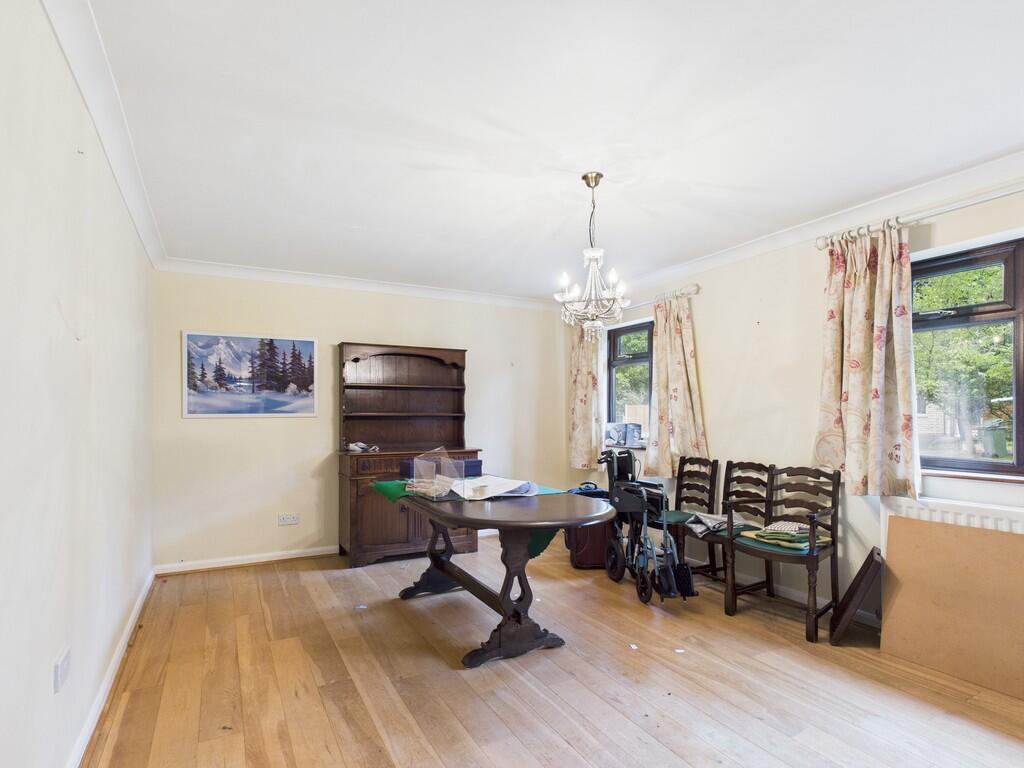 CAM03582G0-PR0140...