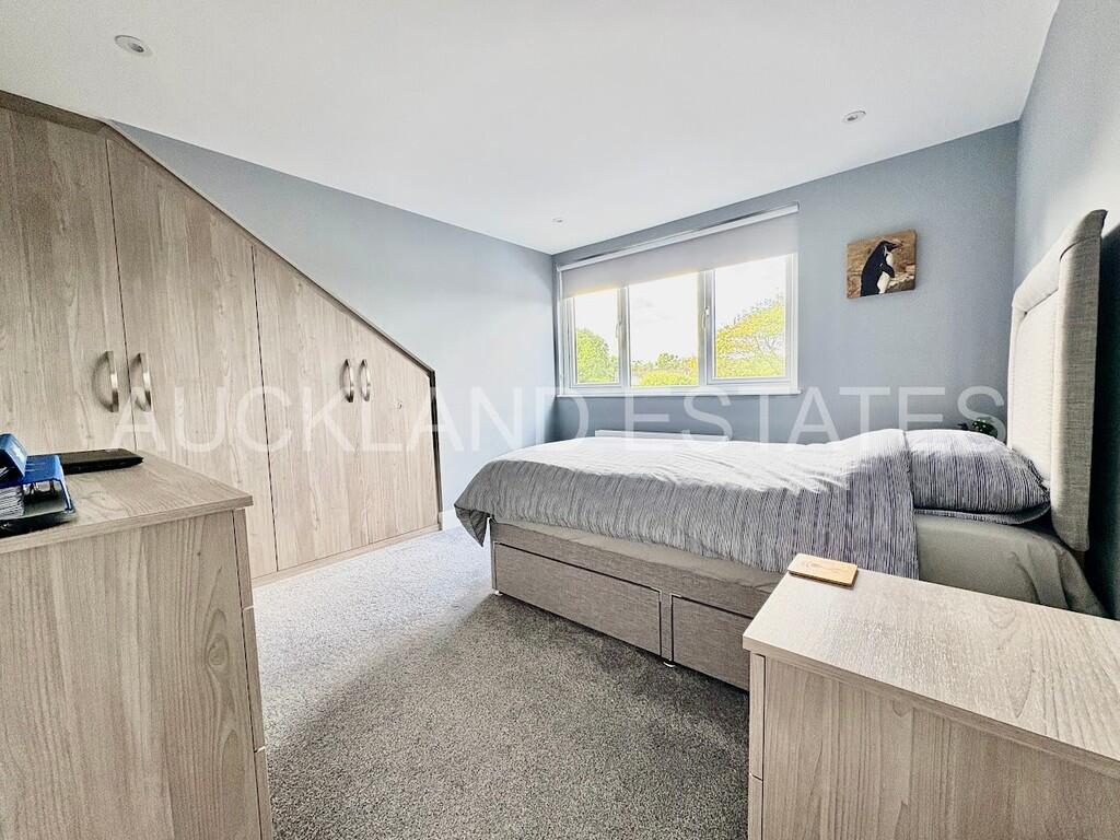 image00035-175809...